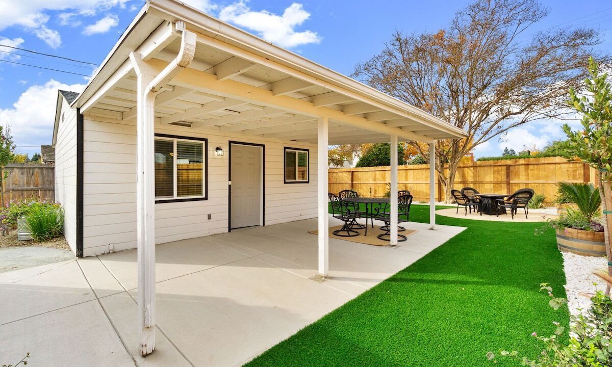 Photo of Outdoor in Tower District