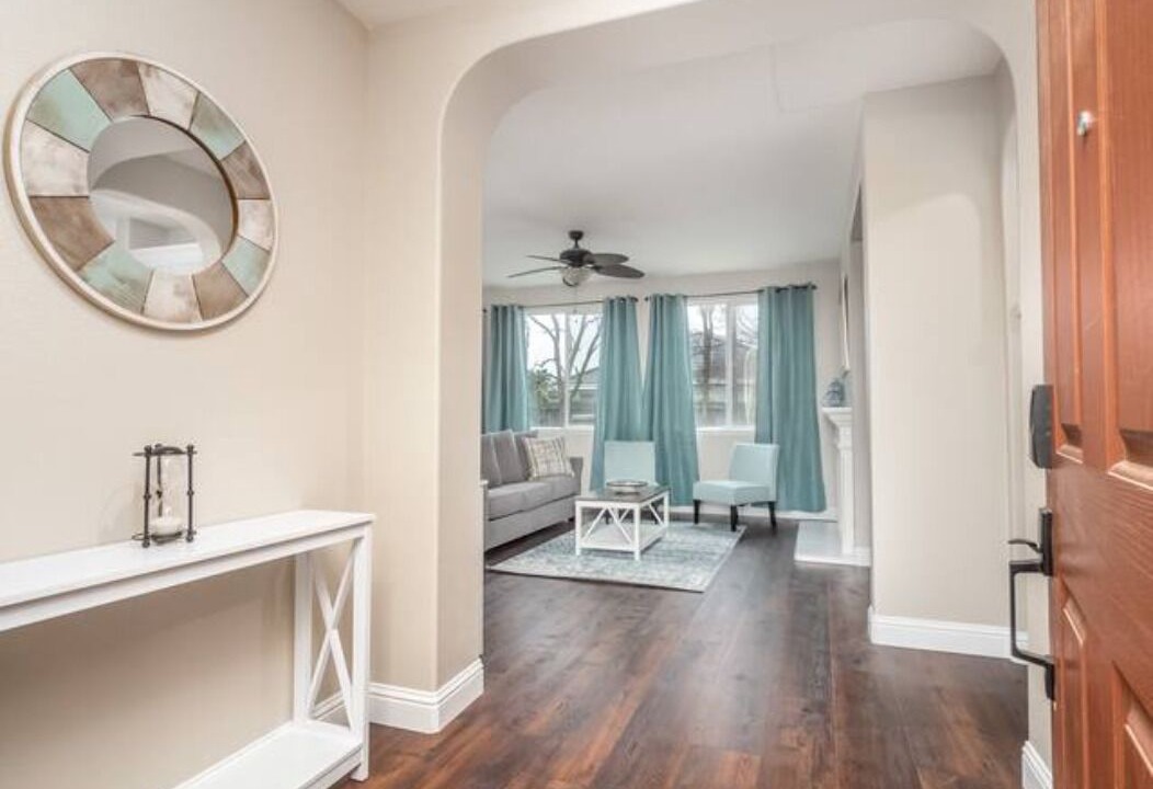 Photo of Livingroom in Roosevelt