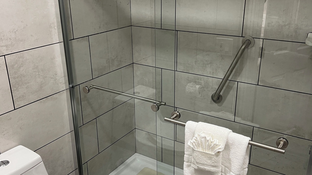 Photo of Bathroom in Greenacres