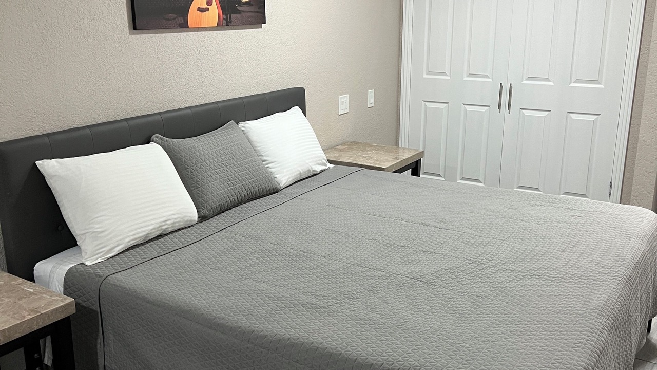 Photo of Bedroom in Greenacres