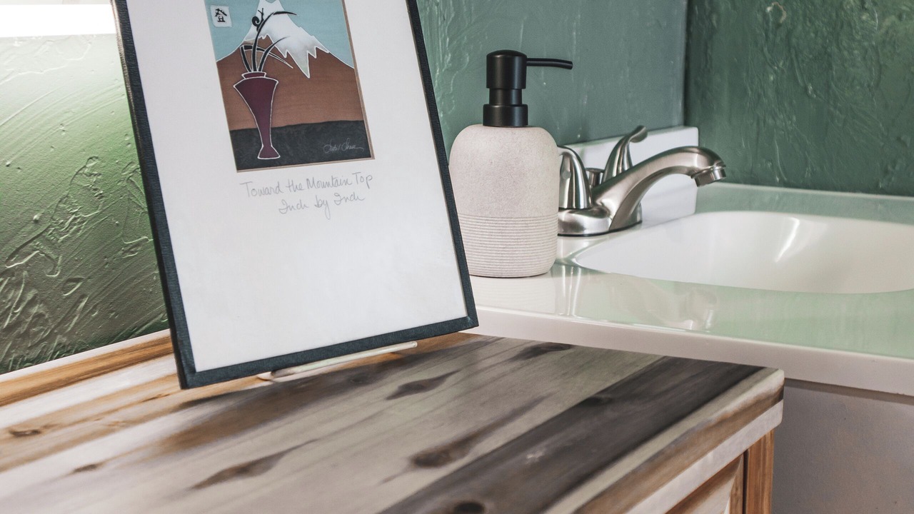 Photo of Bathroom in Reedley