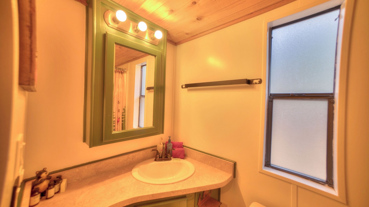 Photo of Bathroom in Tahoe Valley