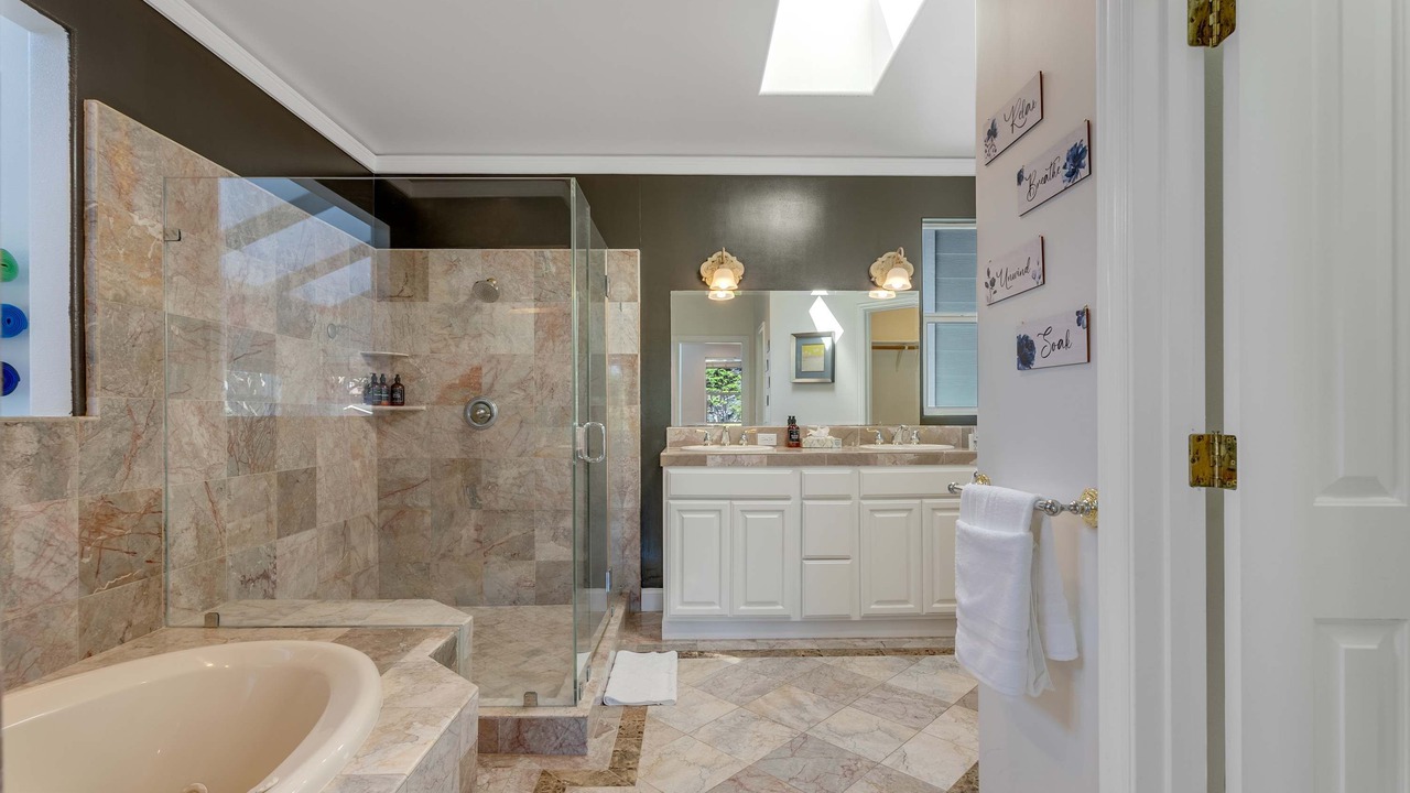Photo of Bathroom in Montara