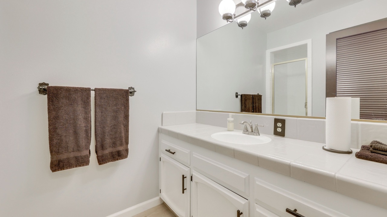Photo of Bathroom in Roosevelt