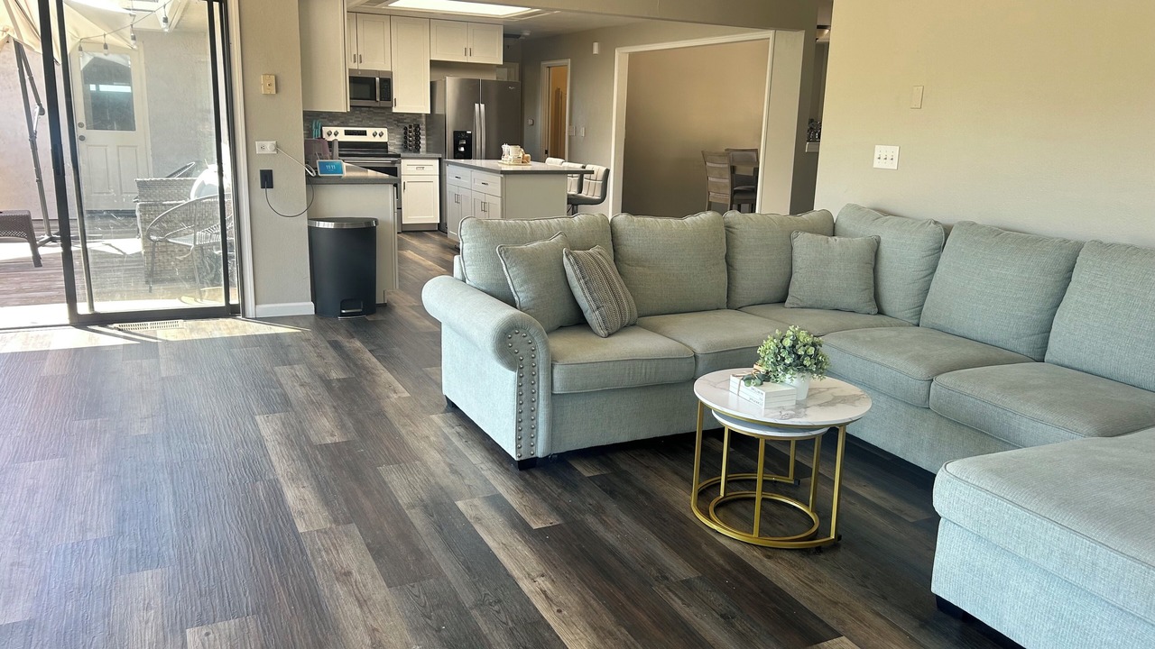 Photo of Livingroom in Hayward
