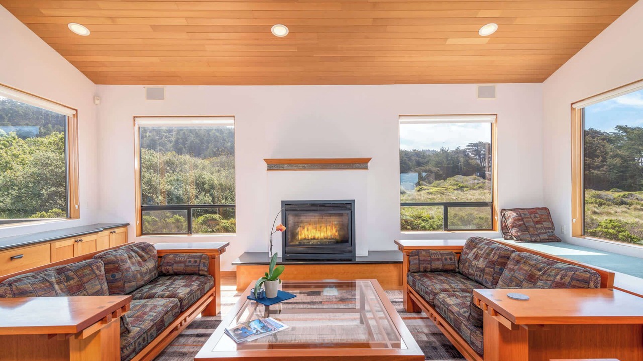 Photo of Bedroom in Sea Ranch