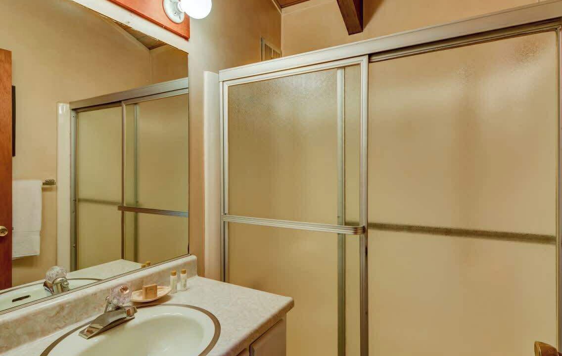 Photo of Bathroom in Sea Ranch