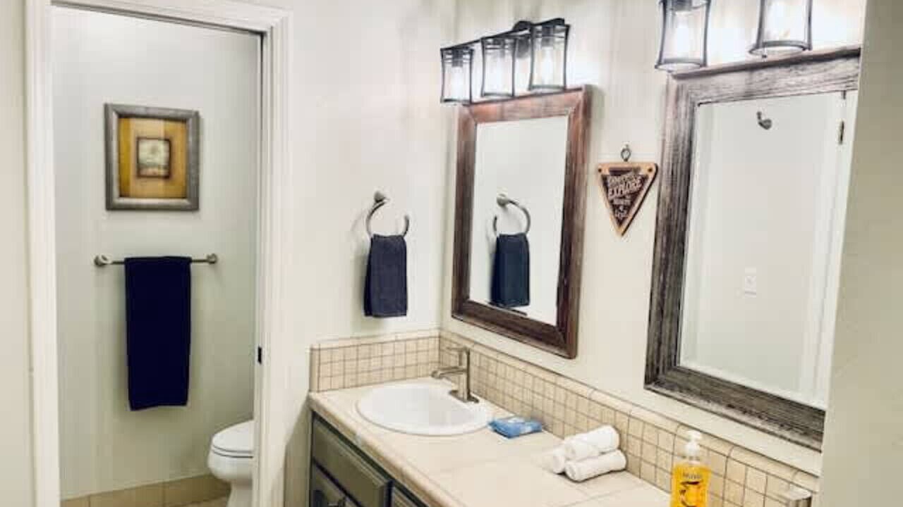 Photo of Bathroom in Ahwahnee