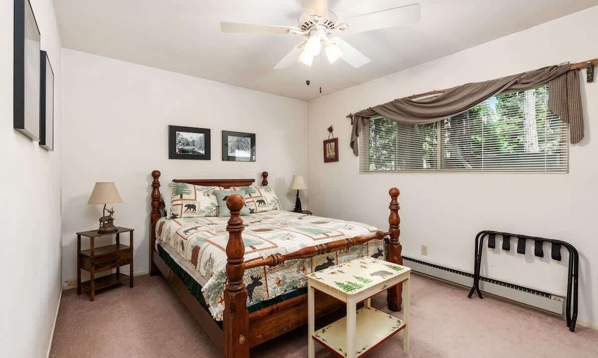 Photo of Bedroom in Sierra Cedars