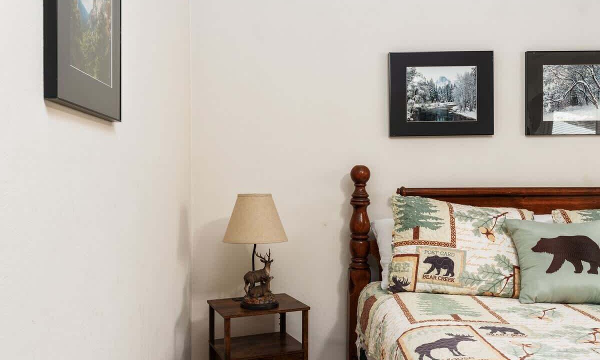 Photo of Bedroom in Sierra Cedars