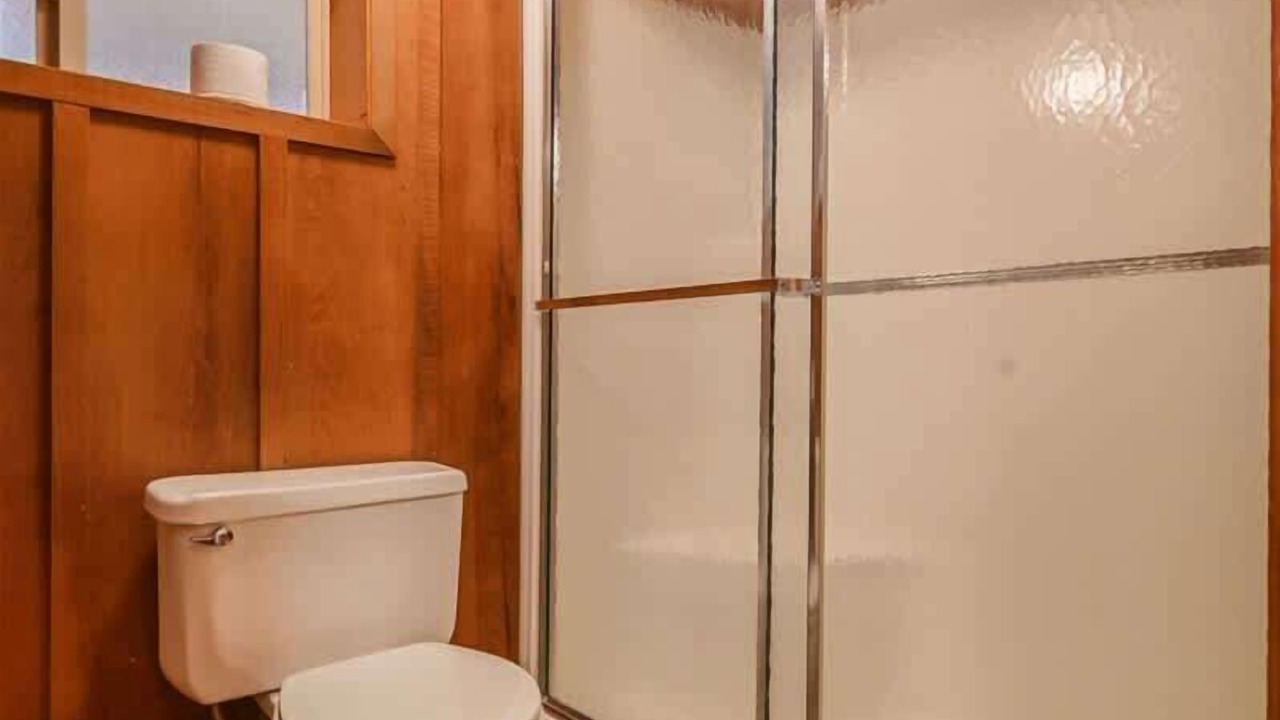 Photo of Bathroom in Twain Harte