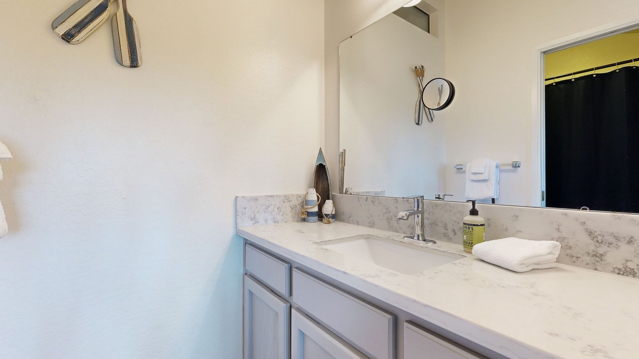 Photo of Bathroom in Groveland