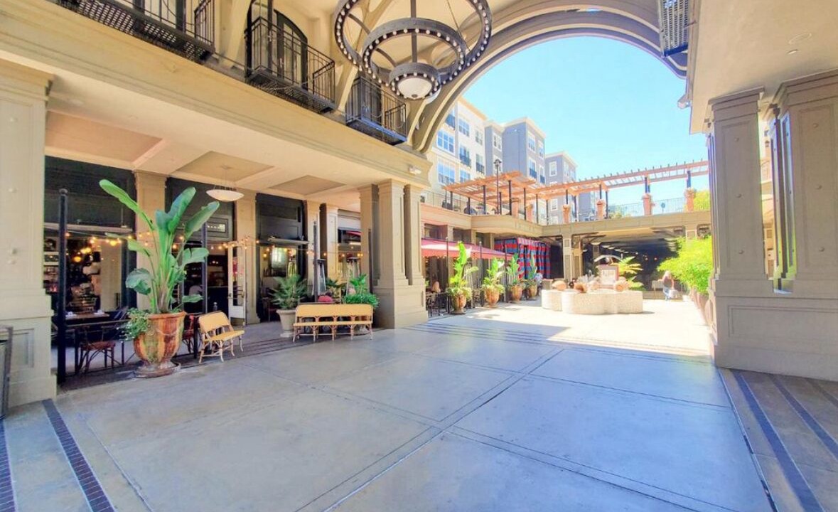 Photo of Patio Balcony in The Villas