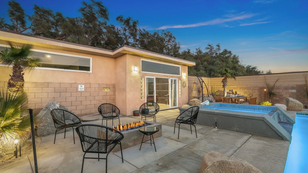 Photo of Patio Balcony in Desert Hot Springs