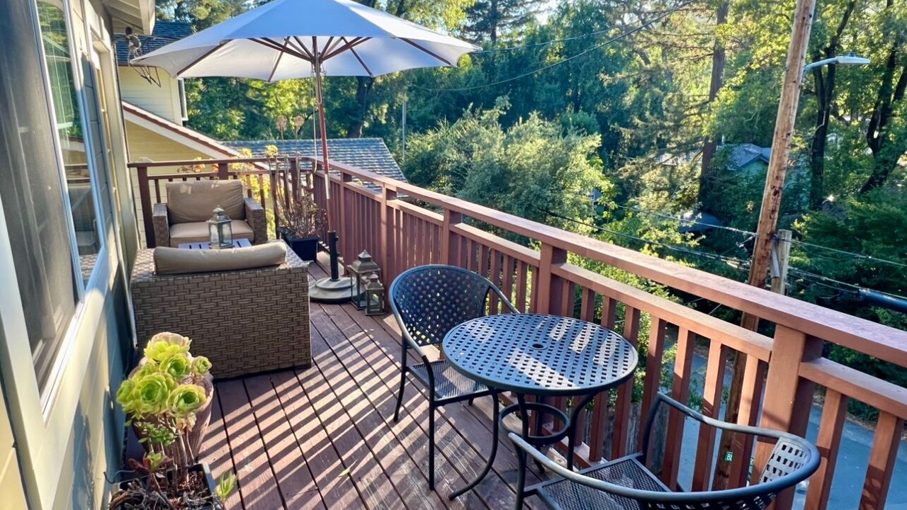 Photo of Outdoor in Fairfax