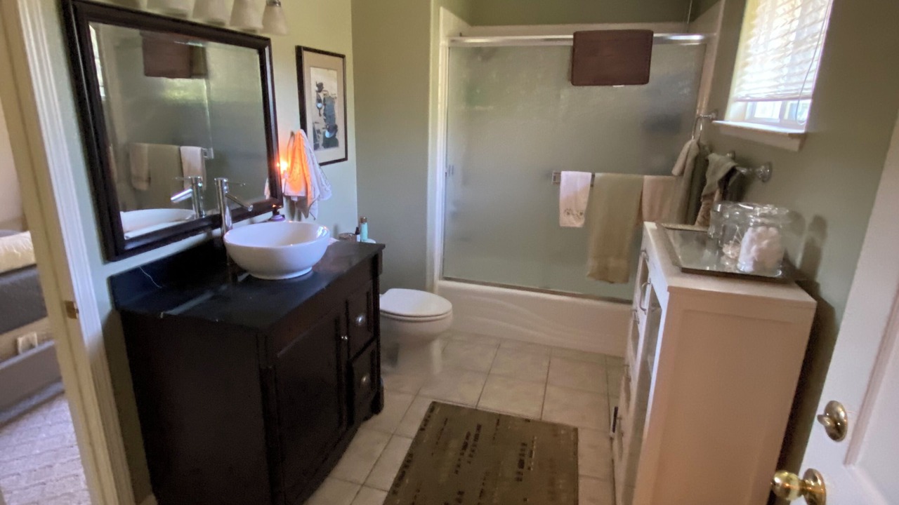 Photo of Bathroom in Oakhurst
