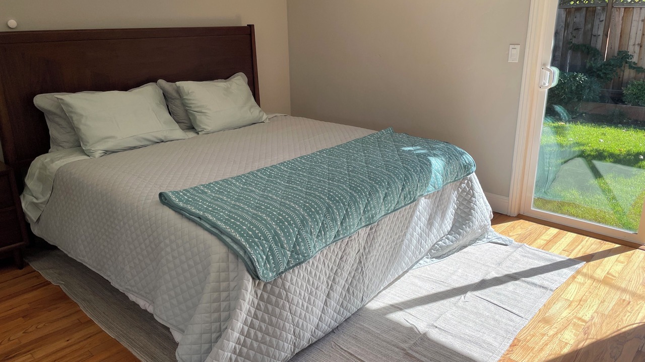 Photo of Bedroom in Willow Glen South - Lincoln Glen