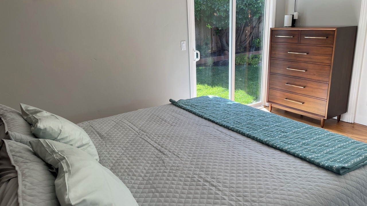 Photo of Bedroom in Willow Glen South - Lincoln Glen