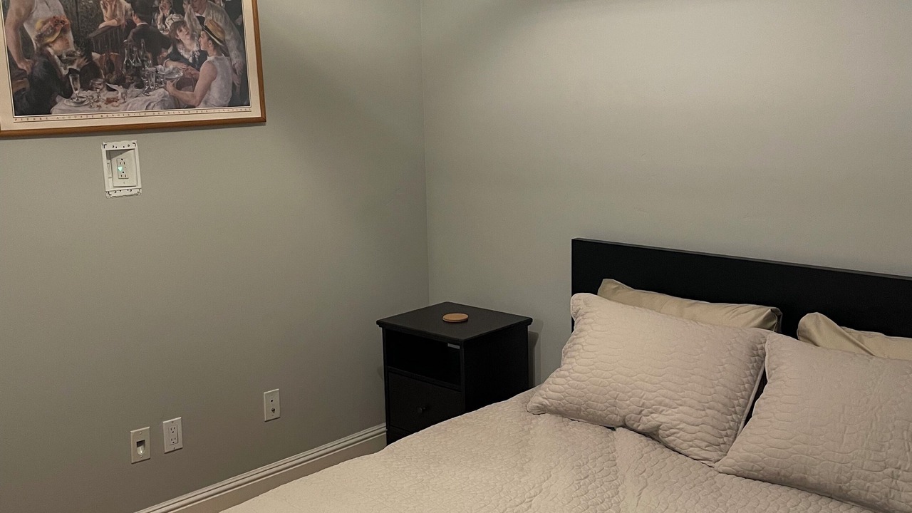 Photo of Bedroom in Willow Glen South - Lincoln Glen