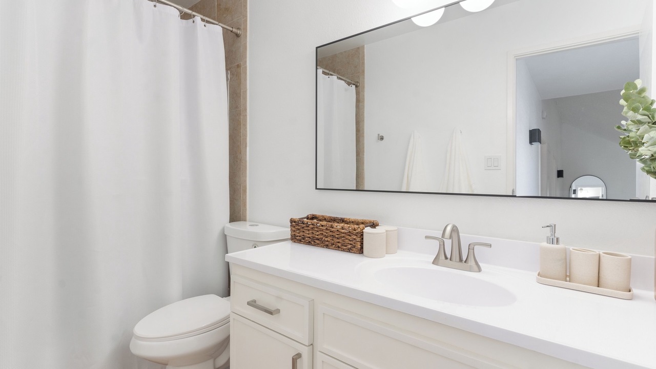 Photo of Bathroom in Bakersfield