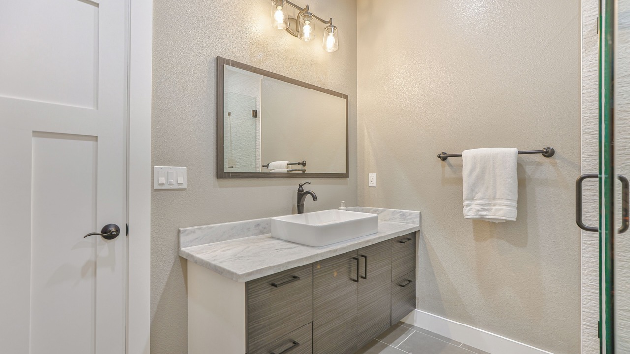 Photo of Bathroom in Saratoga