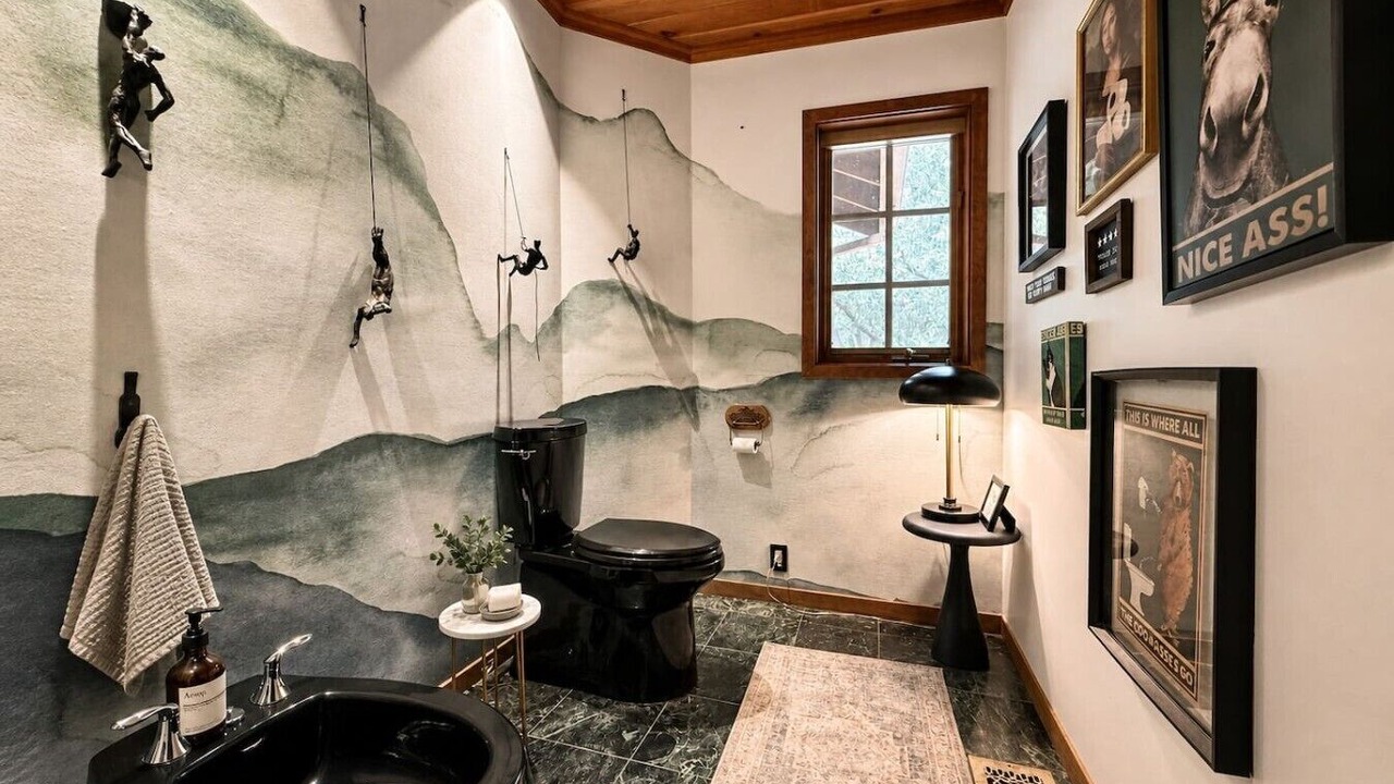 Photo of Bathroom in Mariposa