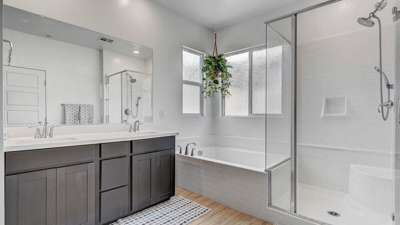 Photo of Bathroom in Lake Las Vegas