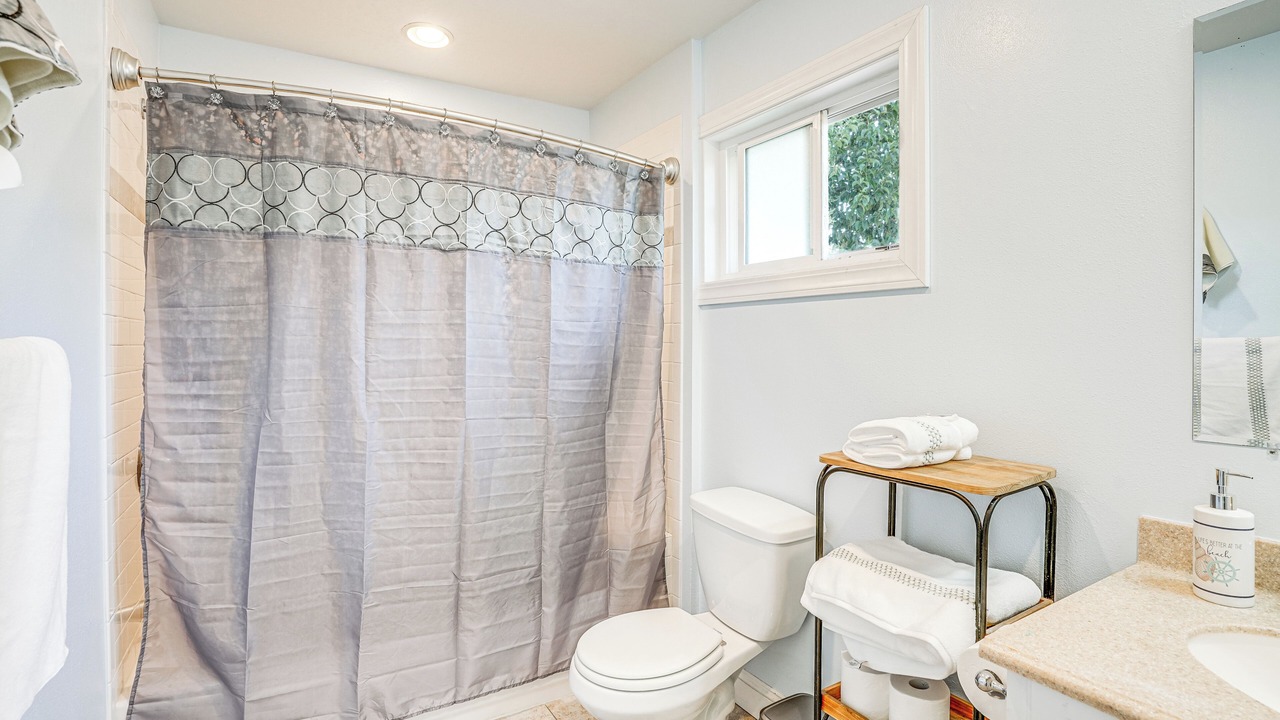 Photo of Bathroom in Oakland