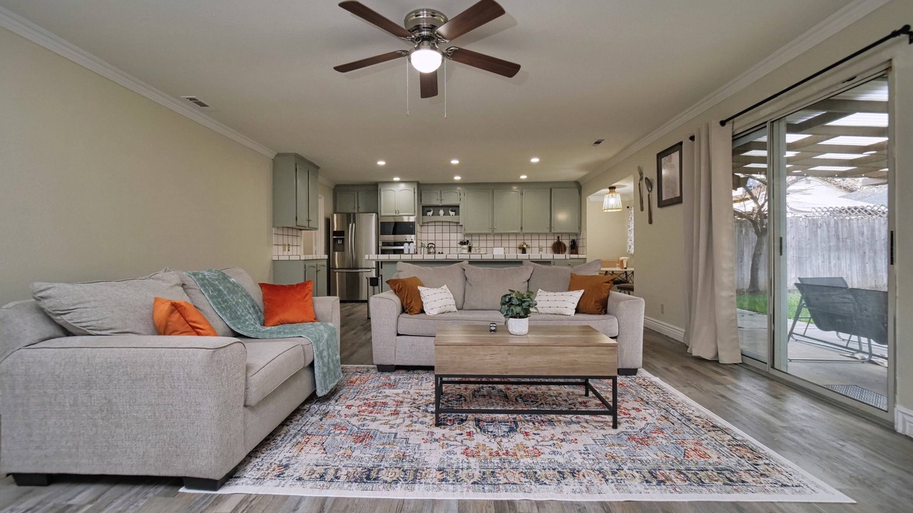 Photo of Livingroom in Lodi
