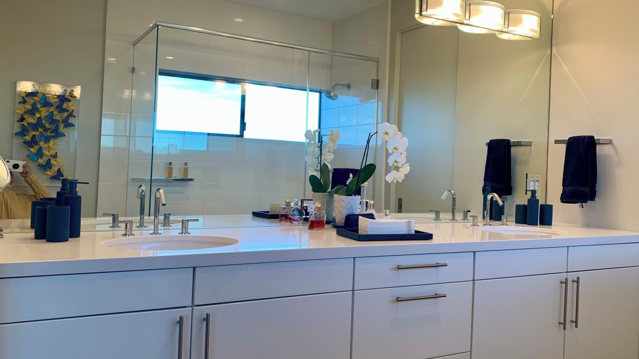 Photo of Bathroom in Loyola