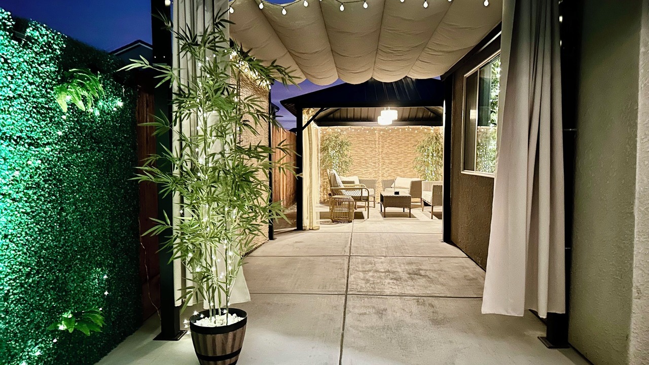 Photo of Patio Balcony in Raisin
