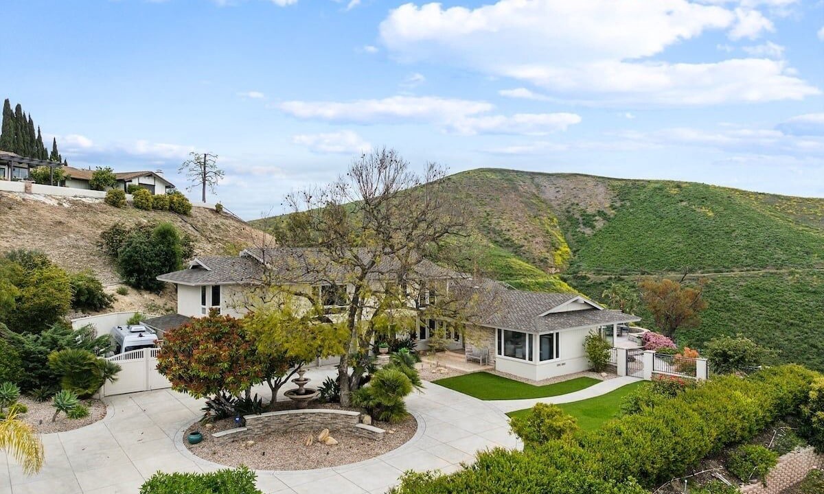 Photo of Others in Thousand Oaks