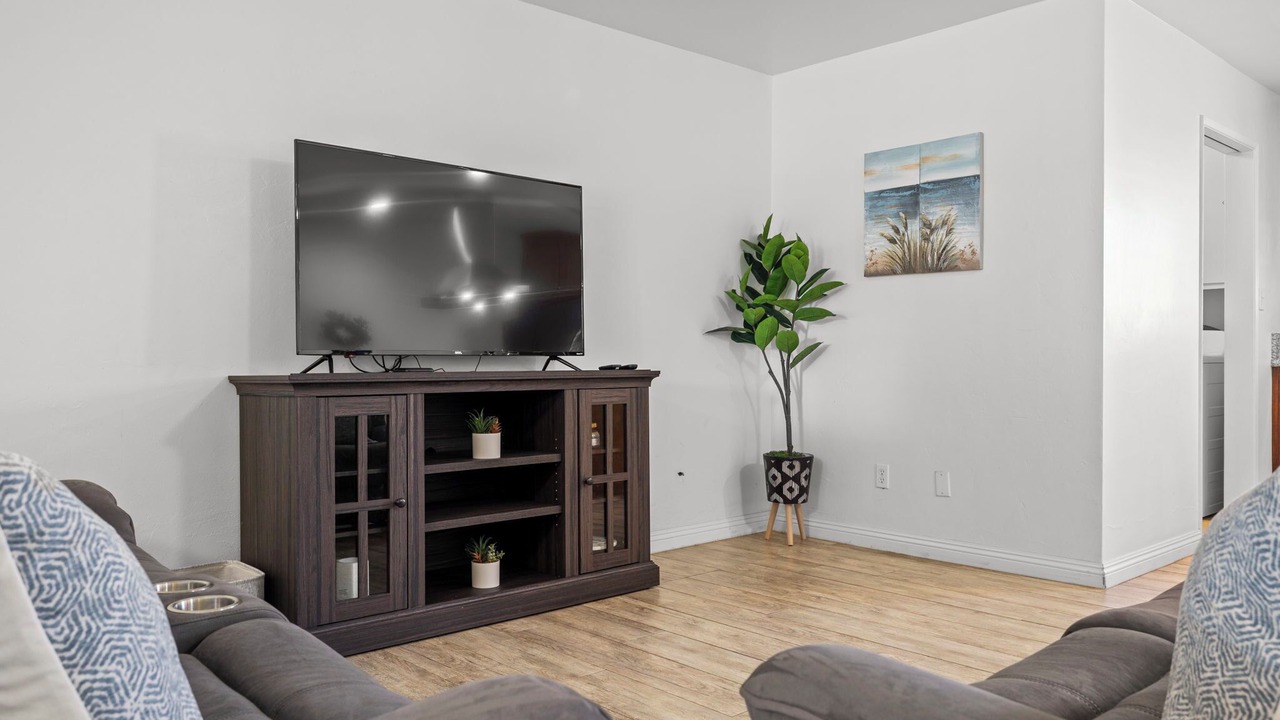 Photo of Livingroom in Pumpkin Center