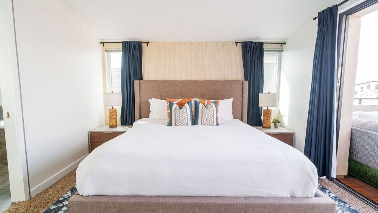 Photo of Bedroom in West Newport