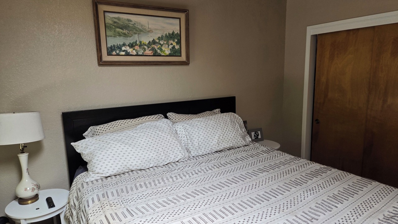 Photo of Bedroom in Atascadero
