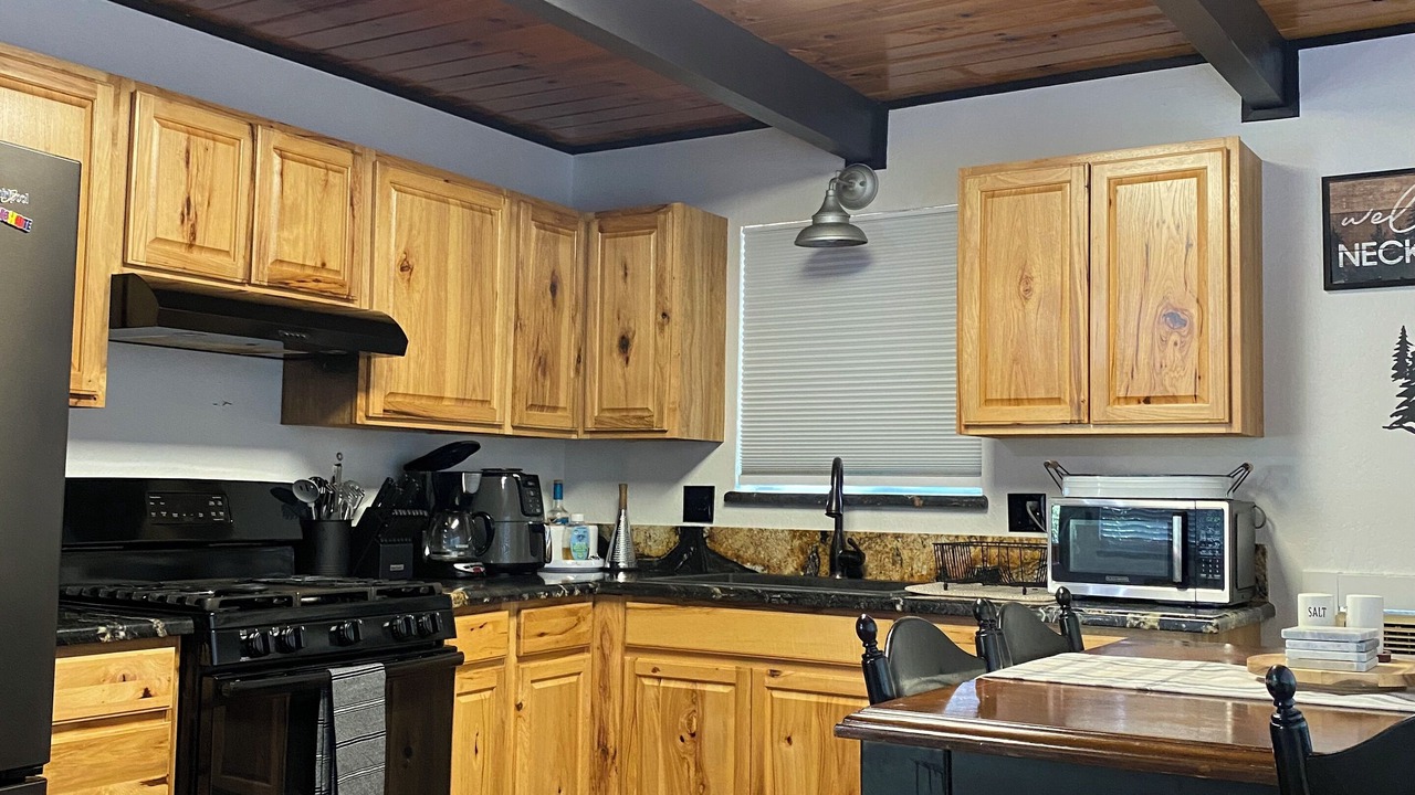 Photo of Kitchen in Groveland