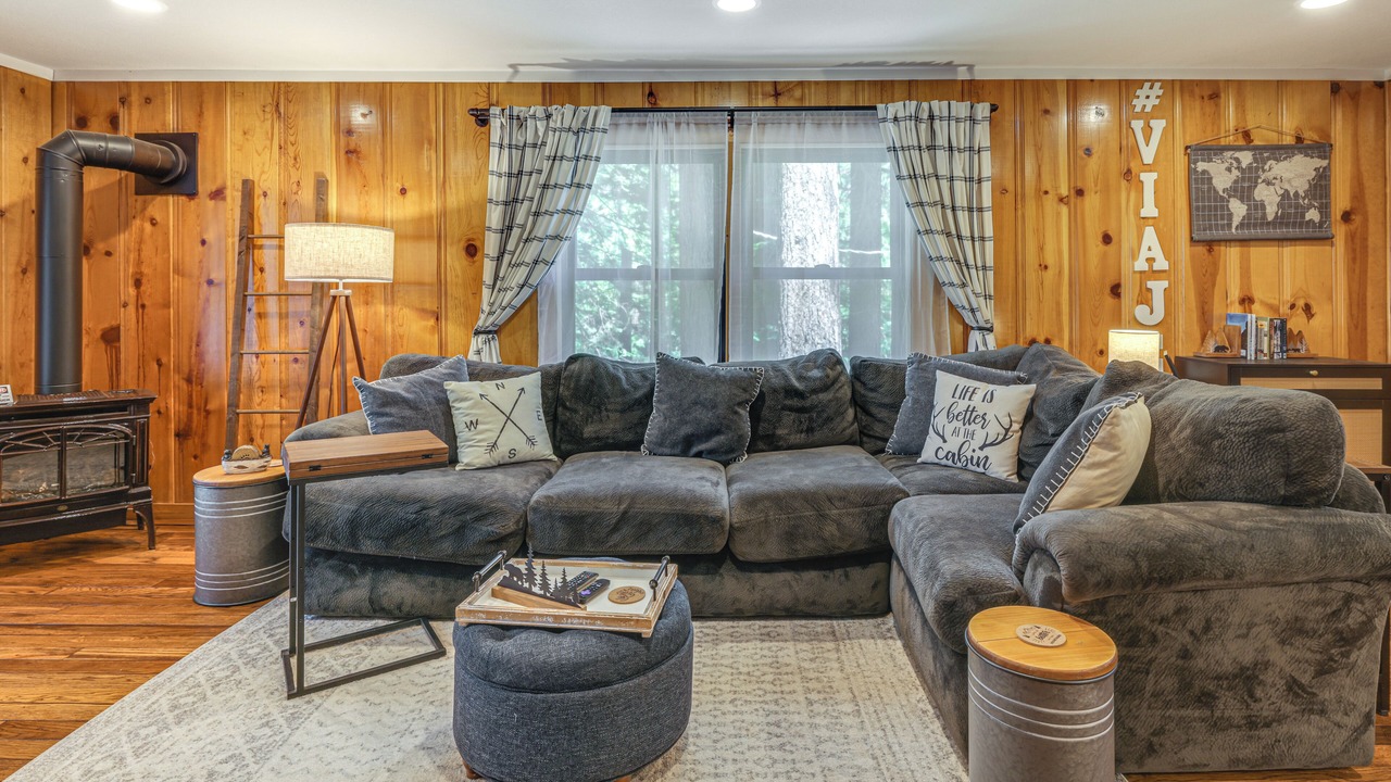 Photo of Livingroom in Long Barn