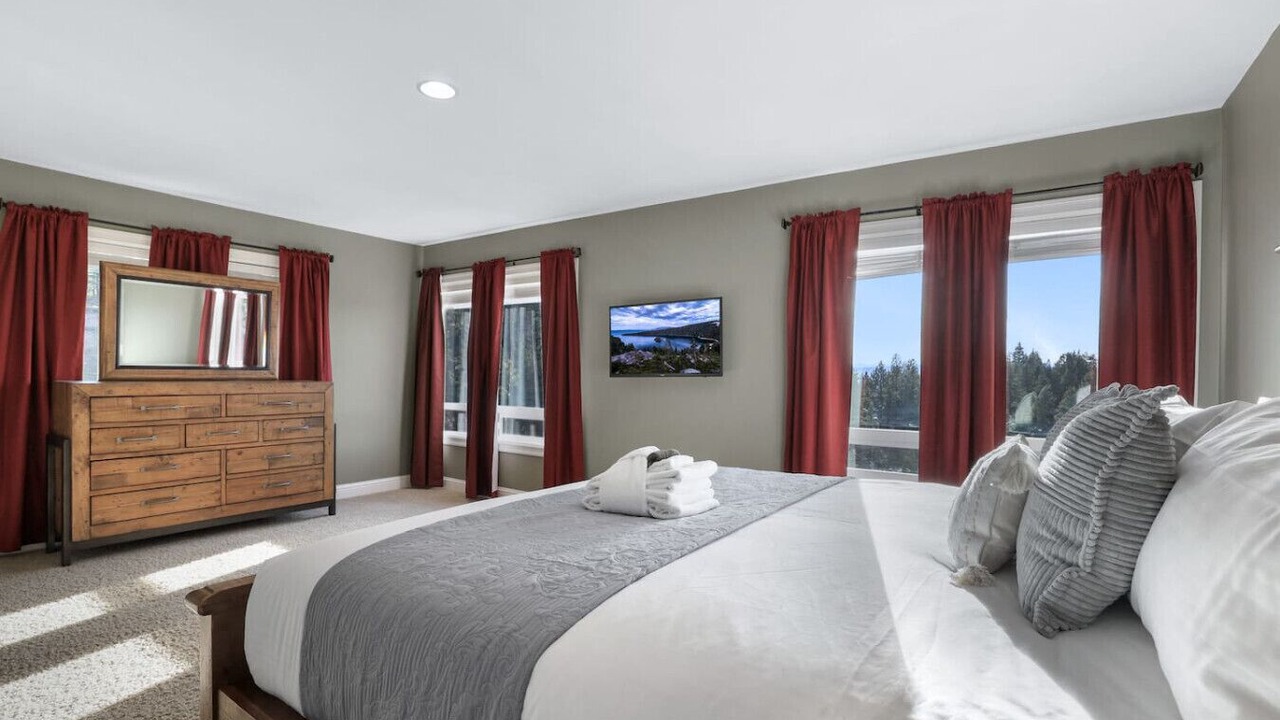 Photo of Bedroom in Tahoe Village