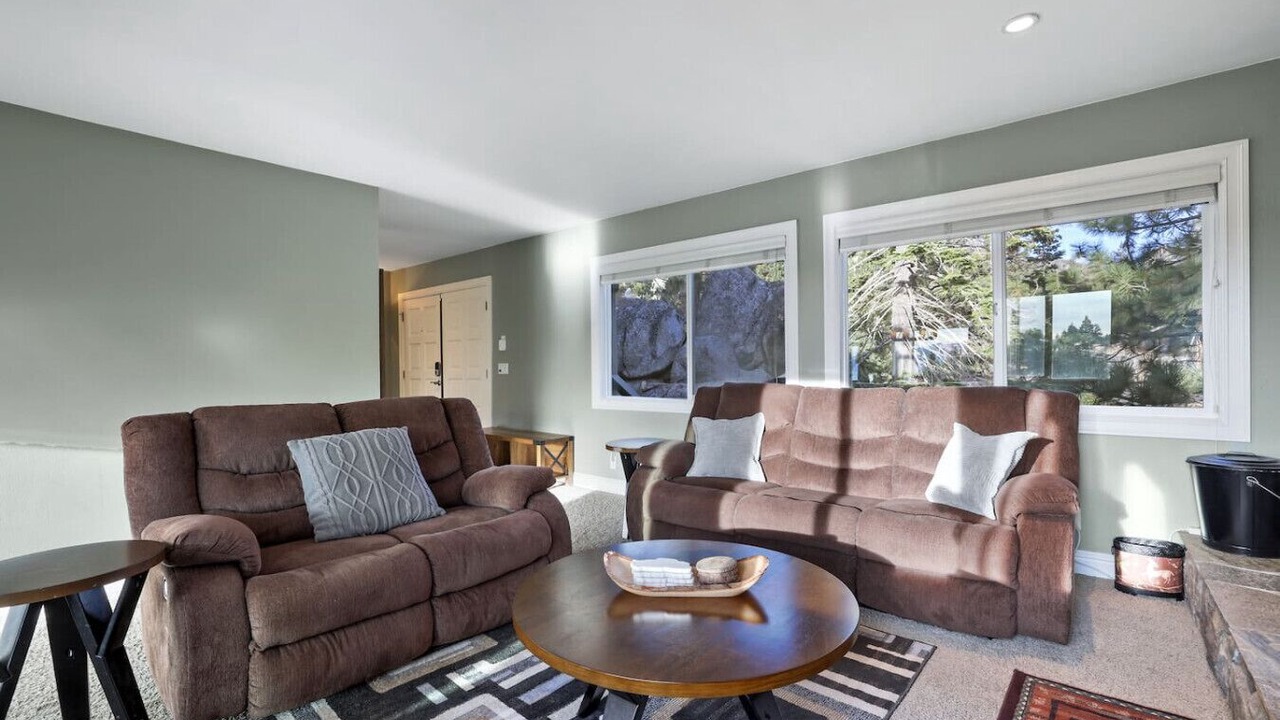 Photo of Livingroom in Tahoe Village