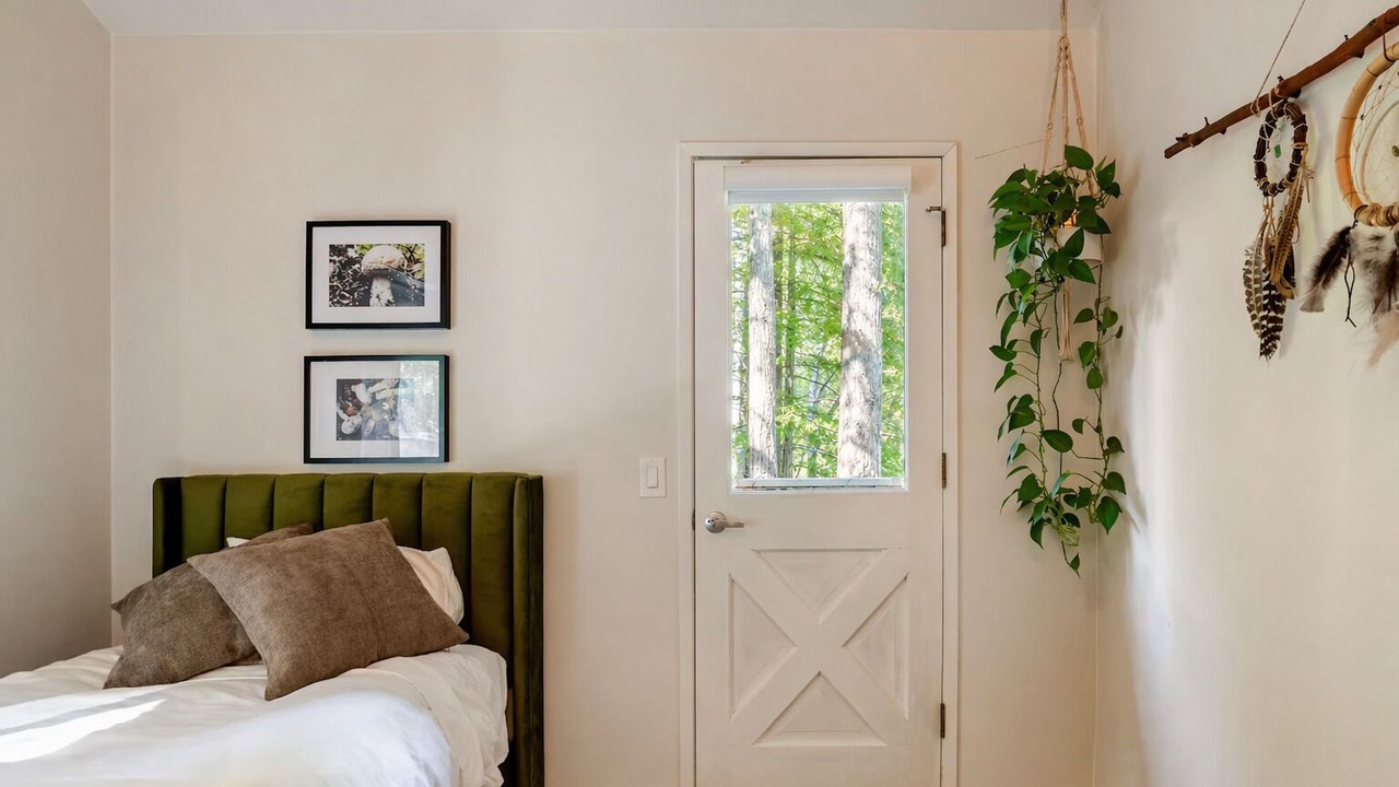 Photo of Bedroom in Felton