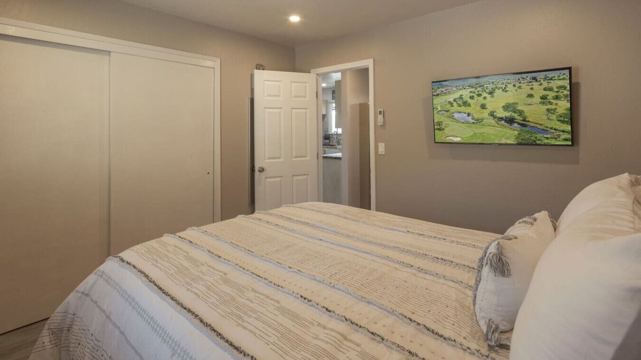 Photo of Bedroom in Copperopolis