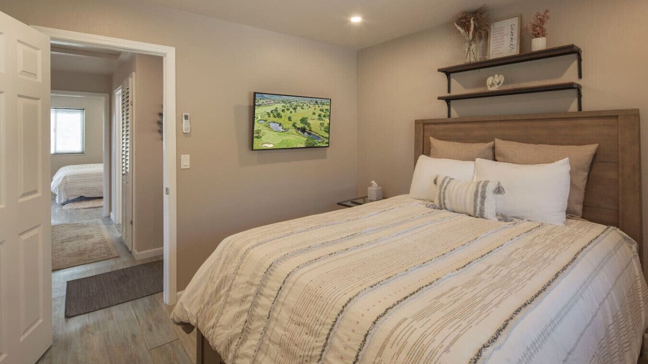Photo of Bedroom in Copperopolis