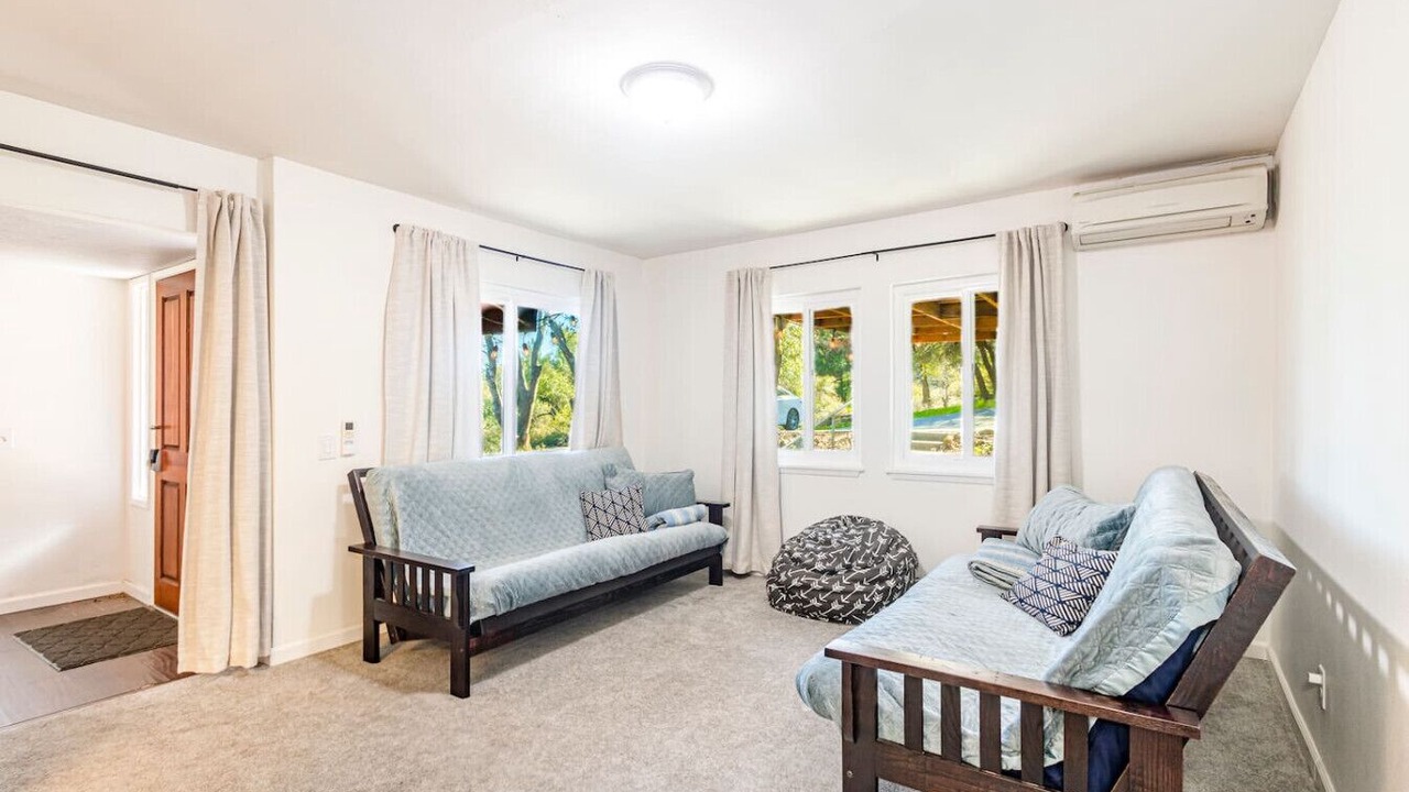 Photo of Livingroom in North Fork