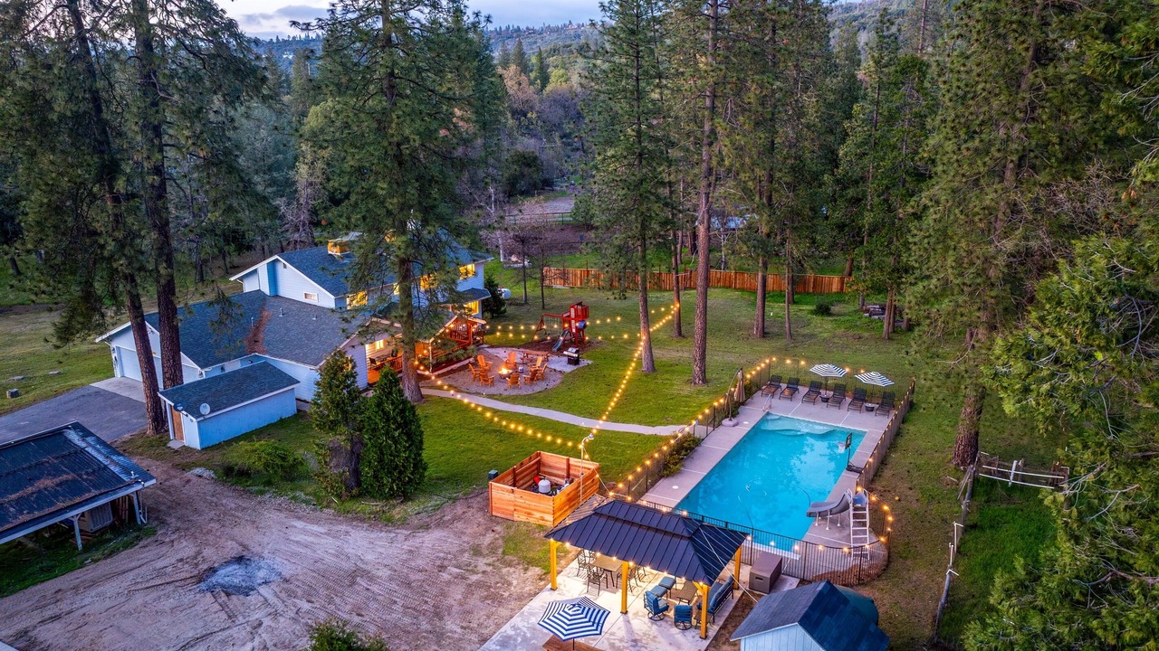 Photo of Outdoor in Oakhurst