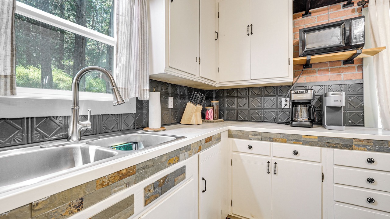 Photo of Kitchen in Forest Meadows