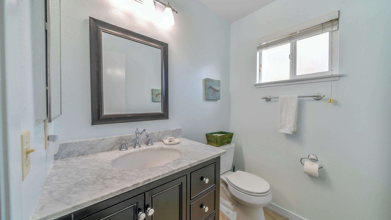 Photo of Bathroom in Marina