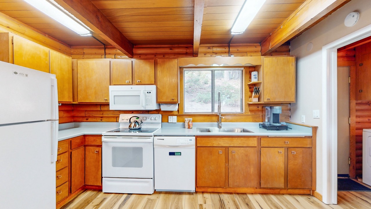 Photo of Kitchen in Tahoma