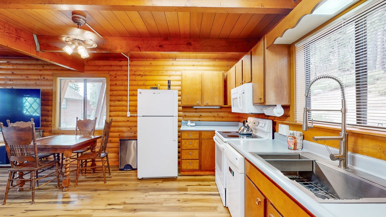 Photo of Kitchen in Tahoma