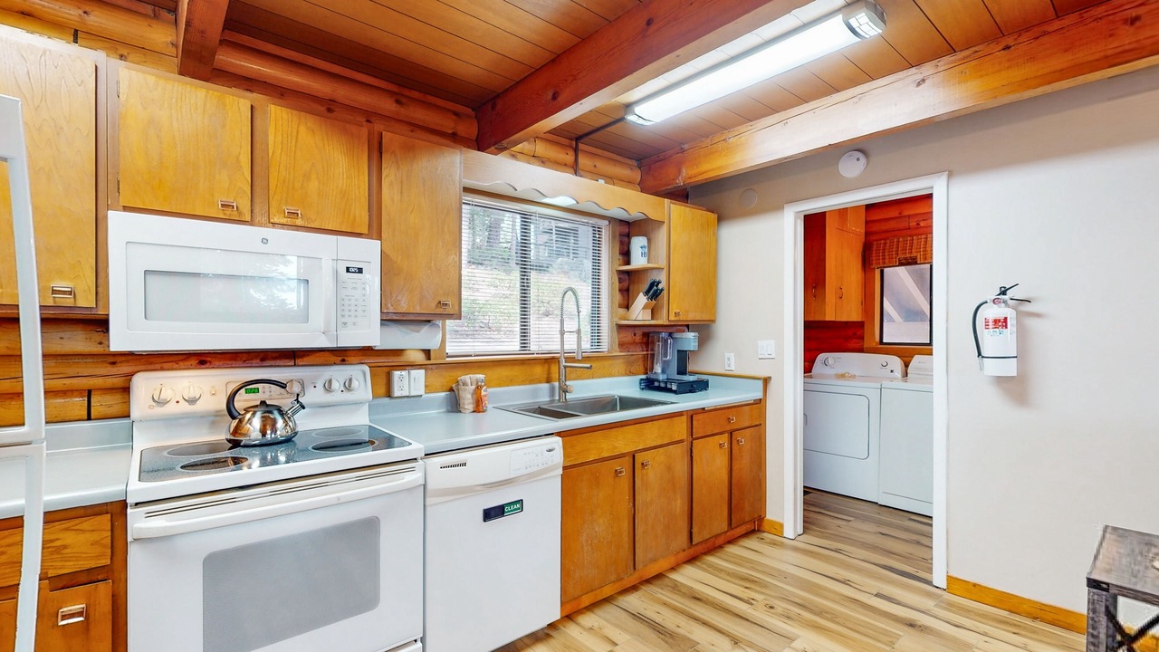 Photo of Kitchen in Tahoma