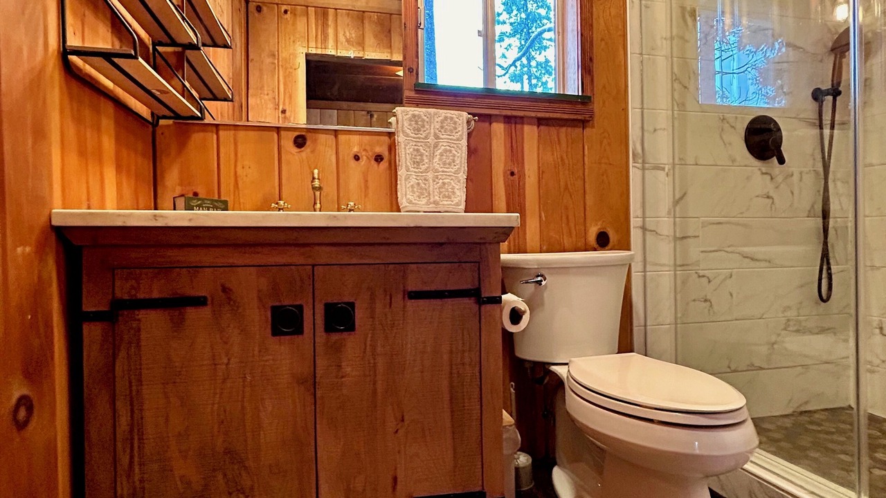 Photo of Bathroom in Oakhurst